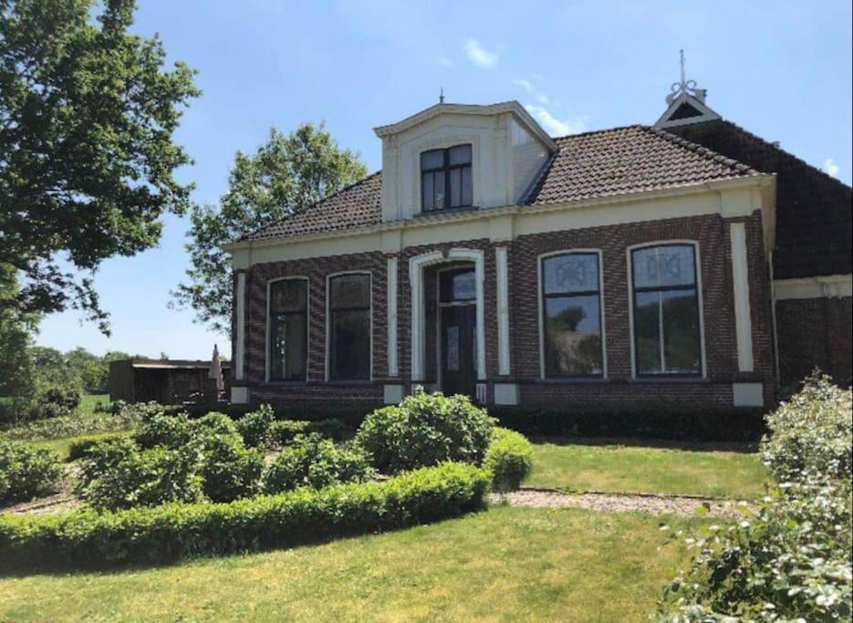 Villa Statige Boerderijwoning Met Vrij Uitzicht En Tuin Hoogzand Esterno foto